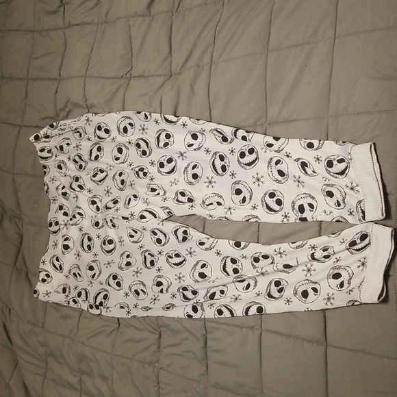 Disney The Nightmare Before Christmas Pajama Set - Picture 8 of 10